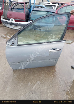 Megan 2 sol ön kapı dolu