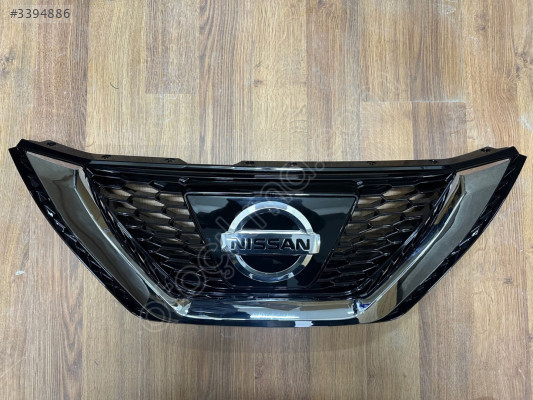 Nissan Qashqai Panjur Kare Tip Arma Dahil 2017-2019 62310-HV30A