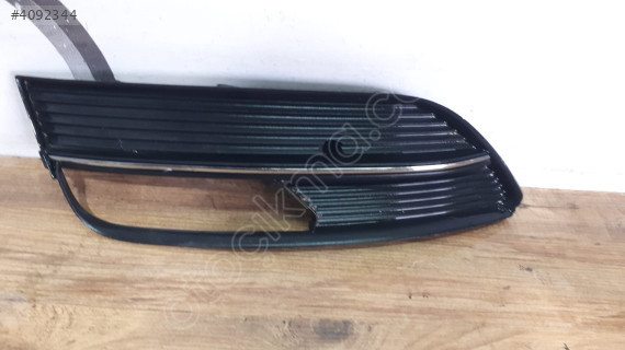 AUDİ A3 SİS KAPAĞI  ORJİNAL PARÇA ÇIKMA