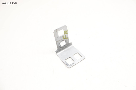 95850345900 PORSCHE CAYENNE 2011-2015 ÇAMURLUK BAGLANTI BRAKETİ