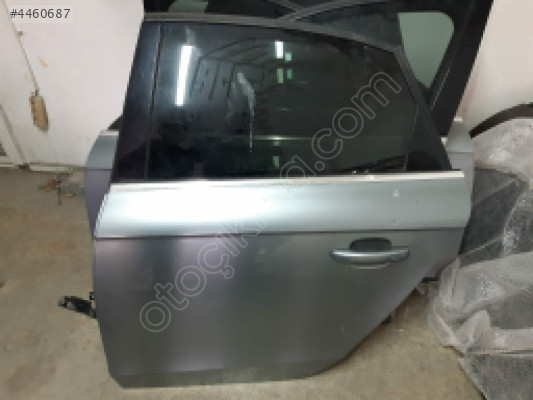 AUDİ A4 SOL ARKA KAPI DOLU 2008-2012