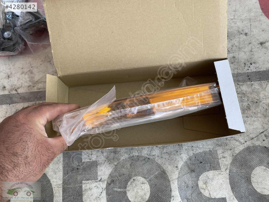 VW PASSAT B6 ÖN SAĞ TAMPON SİNYALİ ORJ SARI 2006-2011 3C0953042J