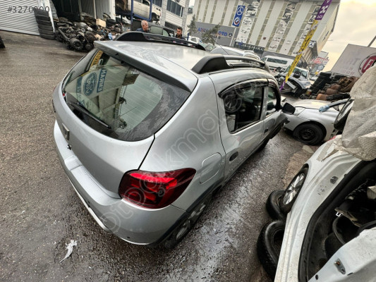 Dacia Sandero Stepway Çıkma Ön Viraj Demiri