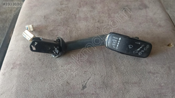 Skoda Superb Octavia cam silecek kolu