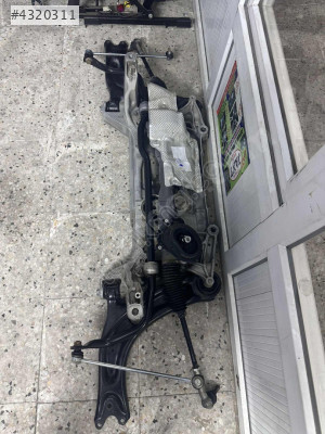 Passat b8 ön treves dolu