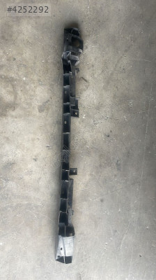 Clio 5-V Ön Tampon Darbe Emici 2020- 620909519R -Renault Mais