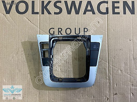 VW PASSAT B6 2006-2011 VİTES ÇERÇEVESİ KENARI KROMU 3C086426