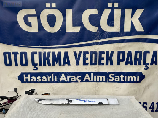 8200073472 Renault Megane 2 Sağ Arka Kapı Çitası / Bandı ORJİNAL