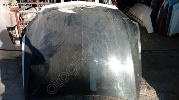 Mercedes C180 ÖN KAPUT