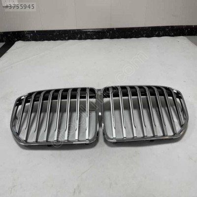 51137475318 BMW G11 KROM SİYAH PANJUR 2019