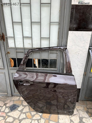 opel astra j sağ arka kapı orjinal çıkma