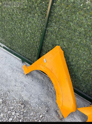 Peugeot 106 sağ ön Çamurluk