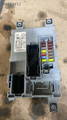 FİAT FİORİNO 1.3 SİGORTA KUTUSU 116RI-000674