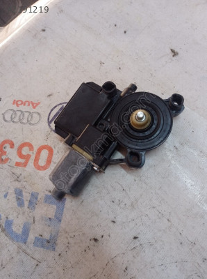 6R0959811B 09-14 VW POLO ORİJİNAL ÇIKMA SOL ARKA CAM MOTORU