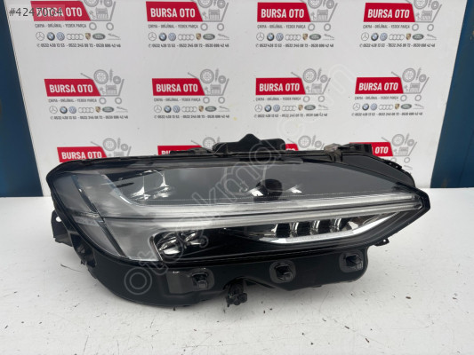 VOLVO S90 2016-2021 SAĞ FAR FULL LED 31468901 ORJINAL SÖKME