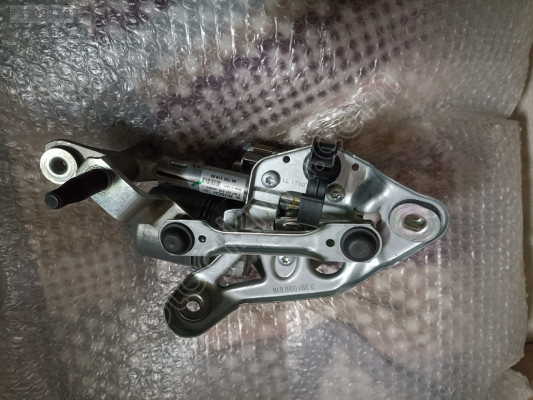 Peugeot 407 Ön cam silecek motoru Sol