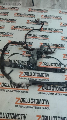 FİAT DOBLO SOL ÖN CAM KRİKOSU 32247900