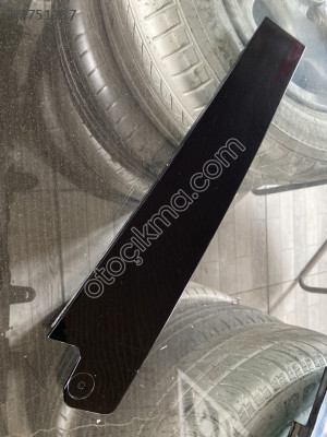 Renault Megane 4 Sol Arka Kapı Direk Bakalati 822821630R