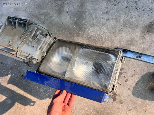 W124 MERCEDES ÖN FAR ALTI KAŞ ÇITASI SAĞ SOL ORJİNAL