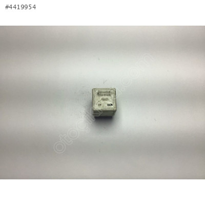 Iveco Daily Röle V23134-B1-X305 4812623