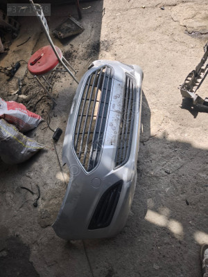 Ford Fiesta ön Tampon dolu orjinal