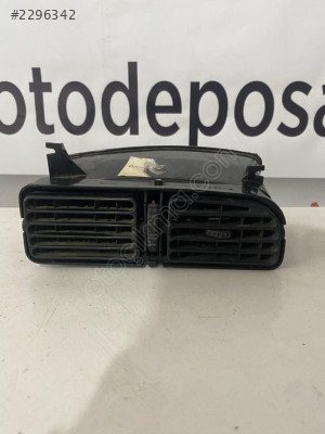 Renault 19 Orta Üfleme Izgarası Hatasız Orjinal Çıkma