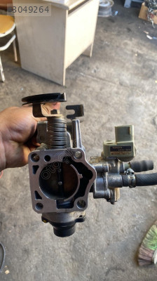 101 kasa Toyota corolla gaz kelebeği