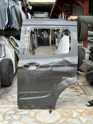 FORD COURİER ÇIKMA SOL ARKA KAPI ORJİNAL