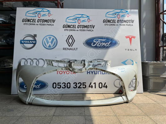 TOYOTA YARİS ÖN TAMPON ORJİNAL ÇIKMA .