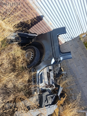 Volkswagen Caddy sağ arka çamurluk