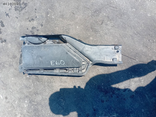 BMW E60 HAVA FİLTRE KUTUSU ÇIKMA ORJİNAL