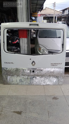 Renault trafic3 tek açılır arka bagaj kapağı orijinal