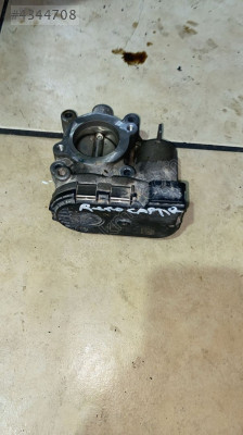 RENAULT CAPTUR GAZ KELEBEĞİ