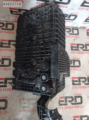 Opel Corsa  Akü Kutusu Tablası Orjinal Psa Marka 9823533180