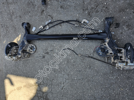 HYUNDAİ BAYON ARKA DİNGİL DOLU