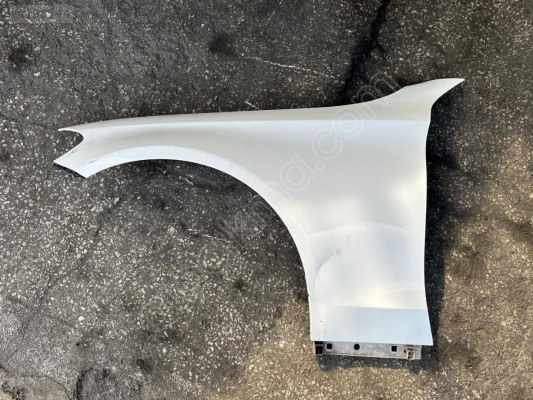 MERCEDES W205 KASA SOL ÖN ÇAMURLUK ORJİNAL