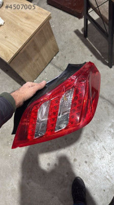 Peugeot 508 sağ dış stop