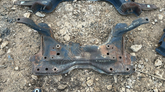 FORD CONNECT MOTOR TRAVERSİ ÇEVİK OTO ORJİNAL ÇIKMA BURSA