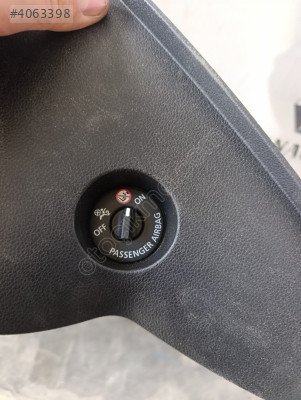 681999278R taliant airbag ön of düğmesi