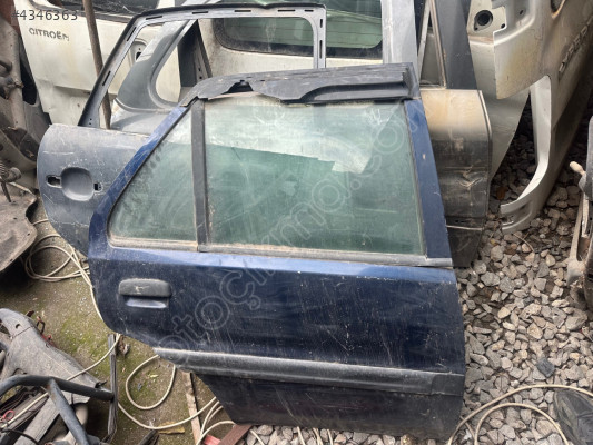 Citroen Saxo sağ arka kapı çıkma