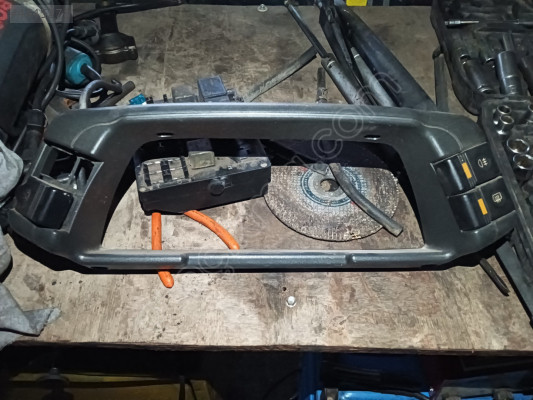 Lada vega gösterge çerçevesi