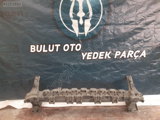 POLO ORJİNAL ÇIKMA ÖN TAMPON DEMİRİ