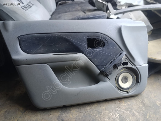 Clio kapı döşemesi