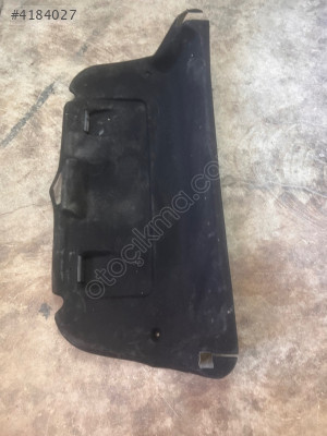 FORD FOCUS ARKA BAGAJ KAPAK TRİMİ SEDAN ÇIKMA ORİJİNAL 18-20