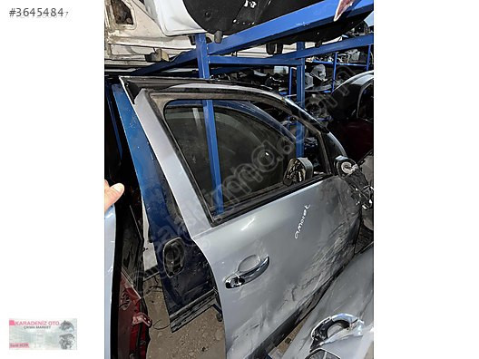 Volkswagen amarok sağ ön kapı orijinal....