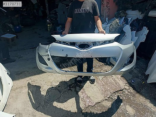 2013 Hyundai i20 tampon