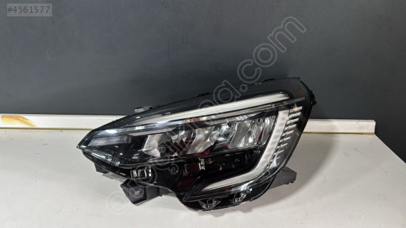 RENAULT CLİO 5 İCON LED SOL FAR 260607647R