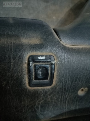 HYUNDAİ SONATA 88-91 BAGAJ AÇMA DÜĞMESİ