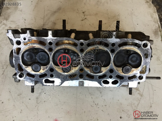 TOYOTA - COROLLA / 2E 1.3 KARBÜRATÖRLÜ SİLİNDİR KAPAĞI