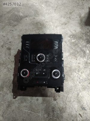 6811834648R Megan 4 Teyip